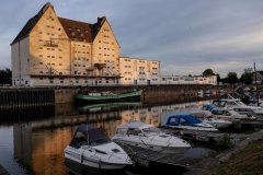 Fulda Sportboothafen und Speicher